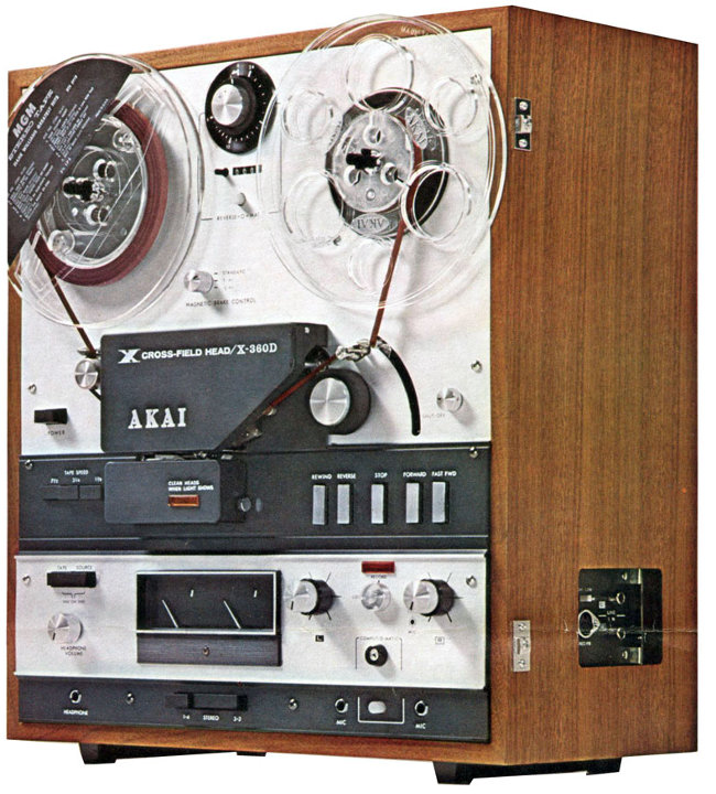 Akai X-360d